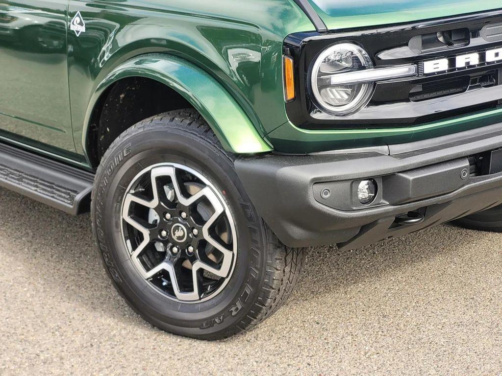 new 2025 Ford Bronco car, priced at $56,033