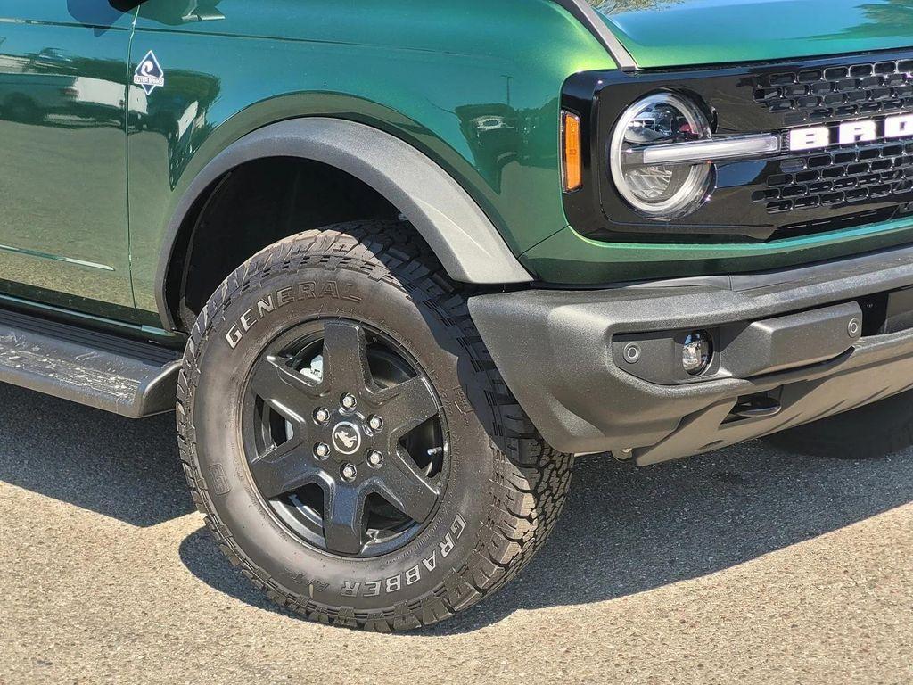 new 2025 Ford Bronco car, priced at $57,161