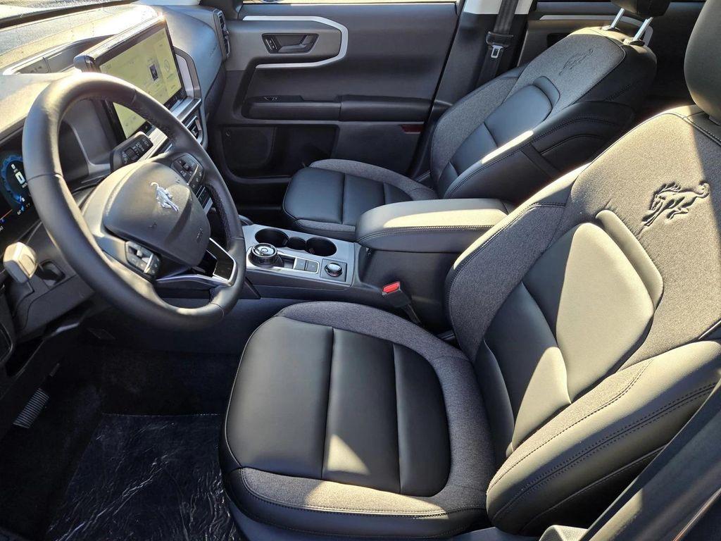 new 2025 Ford Bronco Sport car, priced at $36,436