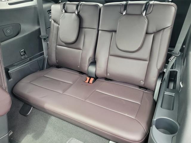 new 2025 Ford Explorer car, priced at $58,315
