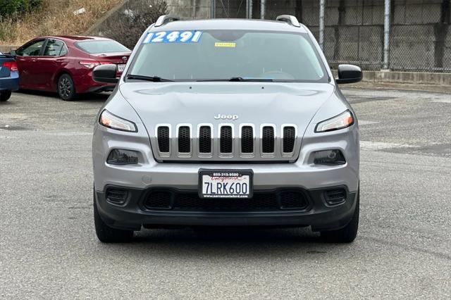 used 2015 Jeep Cherokee car, priced at $11,991
