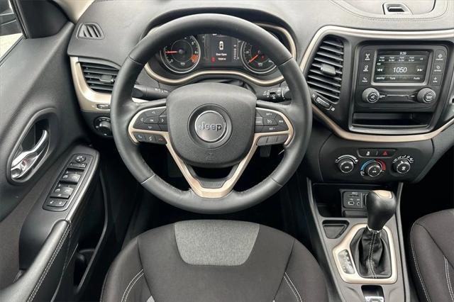 used 2015 Jeep Cherokee car, priced at $11,991