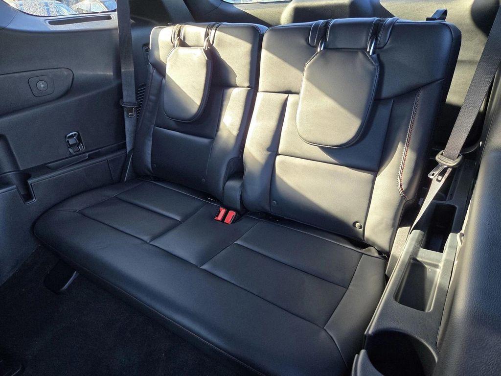 new 2025 Ford Explorer car, priced at $60,428