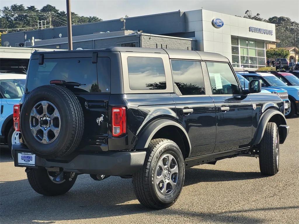 new 2025 Ford Bronco car, priced at $47,821