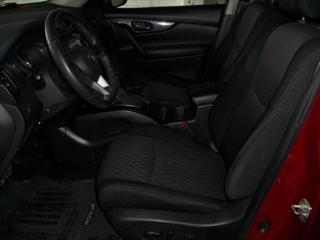 used 2019 Nissan Rogue car, priced at $10,995