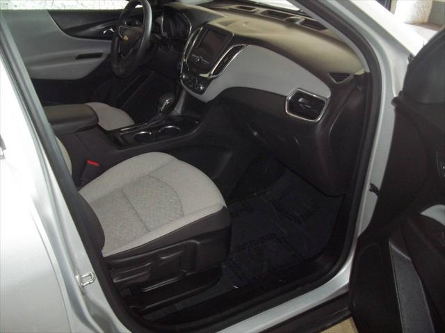 used 2022 Chevrolet Equinox car, priced at $18,995