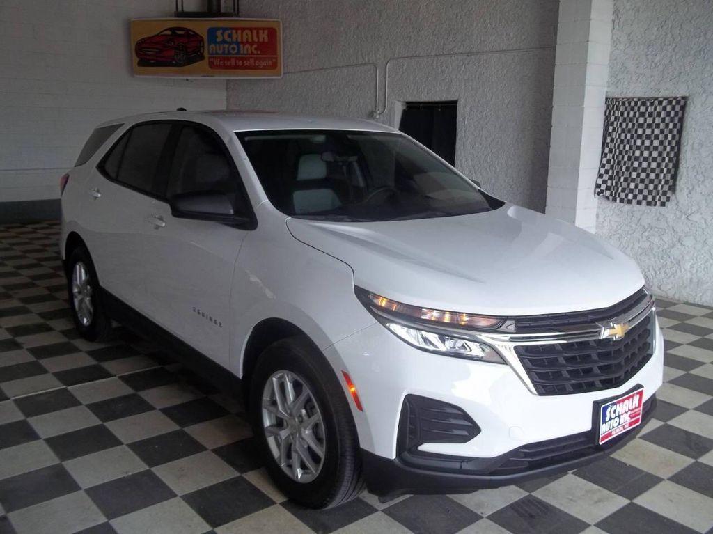 used 2024 Chevrolet Equinox car, priced at $24,995