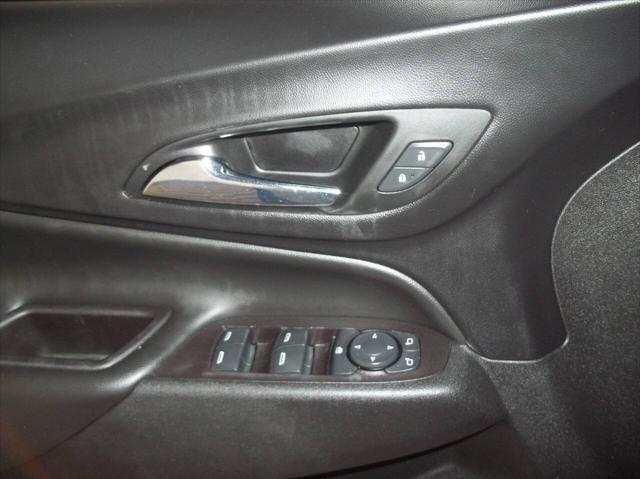 used 2021 Chevrolet Equinox car, priced at $14,995