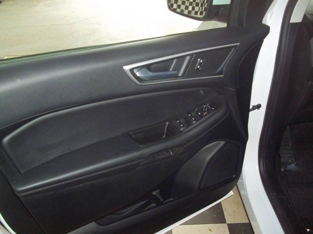 used 2024 Ford Edge car, priced at $30,995