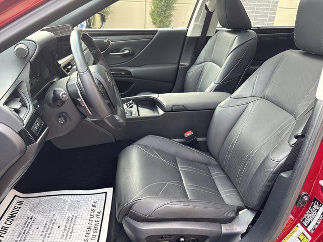 used 2025 Lexus ES 350 car, priced at $55,567