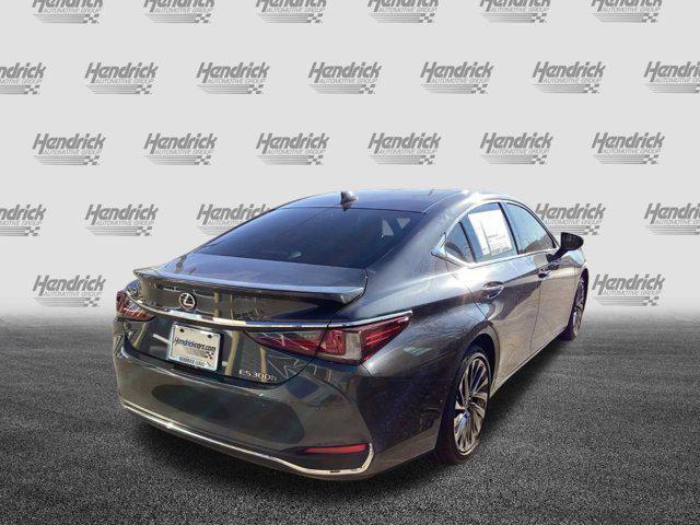 new 2025 Lexus ES 300h car, priced at $57,234