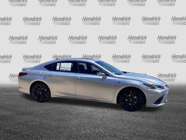 new 2025 Lexus ES 300h car, priced at $53,174