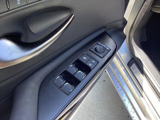 new 2025 Lexus ES 300h car, priced at $53,174