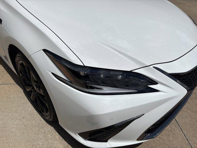 new 2025 Lexus ES 350 car, priced at $49,024
