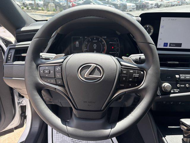 new 2025 Lexus ES 350 car, priced at $49,024