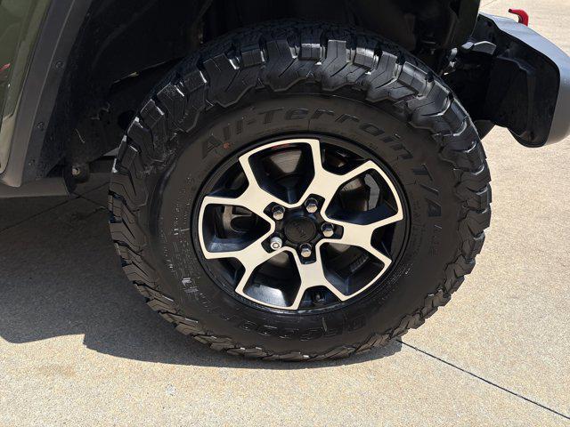 used 2020 Jeep Wrangler Unlimited car, priced at $33,712