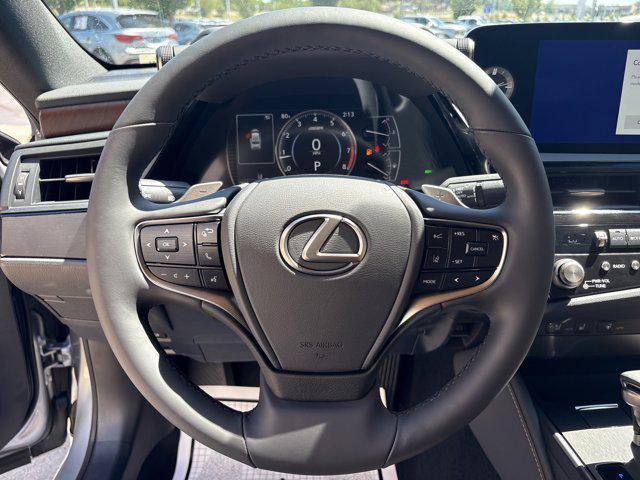 new 2025 Lexus ES 350 car, priced at $46,925