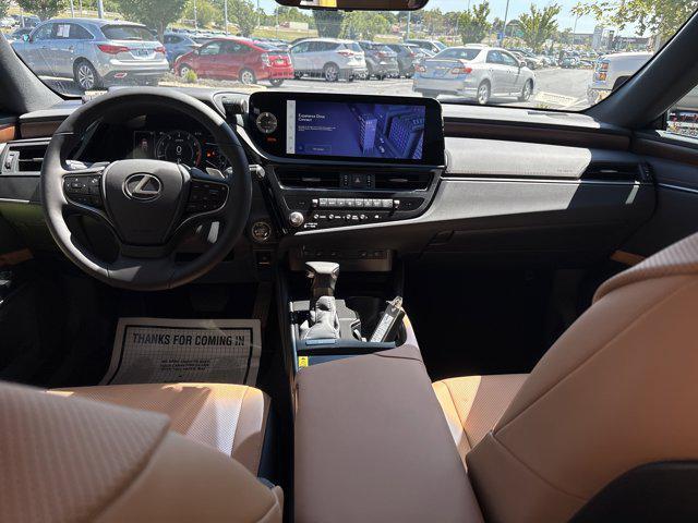new 2025 Lexus ES 350 car, priced at $46,925