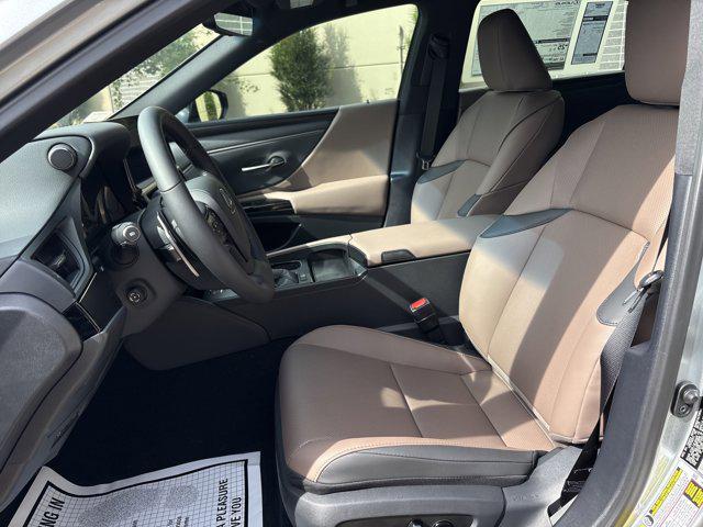 new 2025 Lexus ES 350 car, priced at $46,925