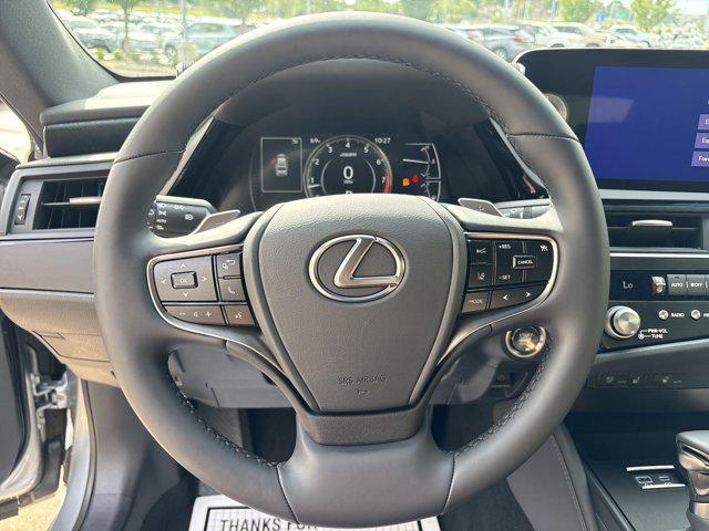 new 2025 Lexus ES 350 car, priced at $46,925