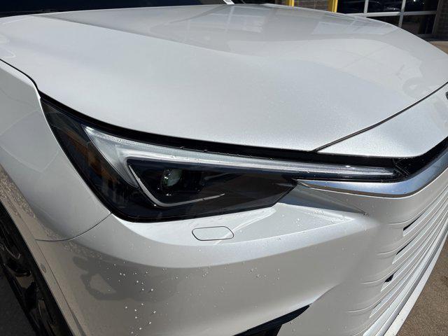 new 2025 Lexus TX 500h car, priced at $70,800