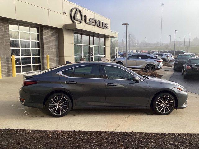 used 2024 Lexus ES 250 car, priced at $45,648