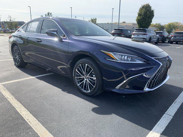 new 2025 Lexus ES 350 car, priced at $46,425