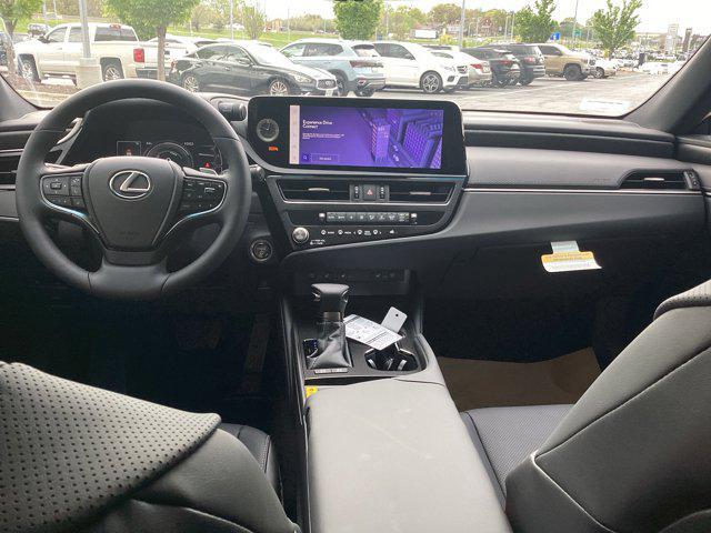 new 2025 Lexus ES 300h car, priced at $52,609