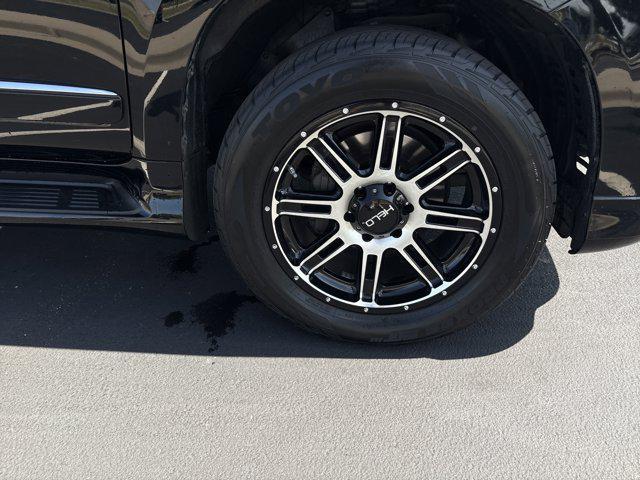 used 2017 Lexus GX 460 car, priced at $35,888