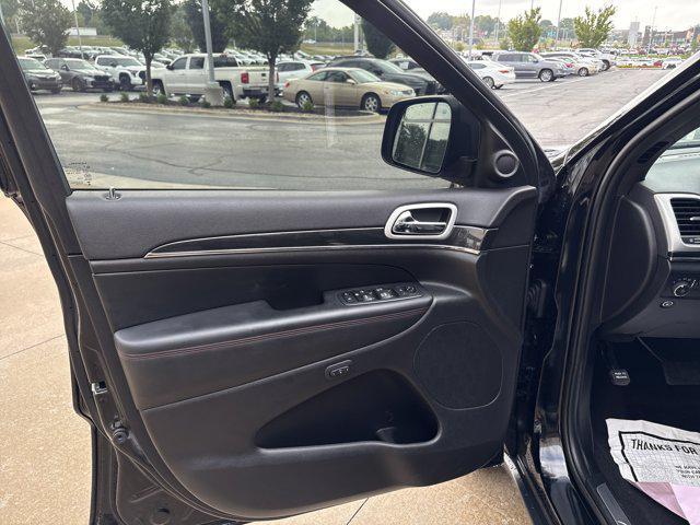 used 2020 Jeep Grand Cherokee car, priced at $30,106