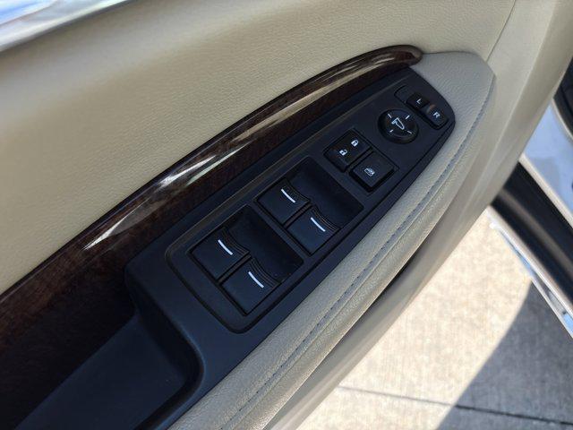 used 2017 Acura MDX car, priced at $18,625