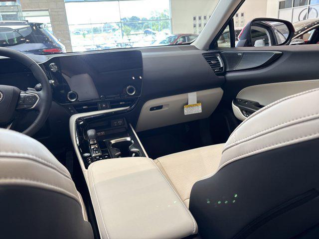 new 2025 Lexus NX 350h car, priced at $58,795