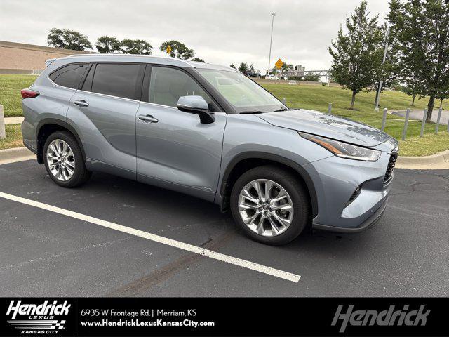 used 2023 Toyota Highlander Hybrid car, priced at $48,436