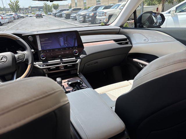new 2025 Lexus RX 350 car, priced at $68,089