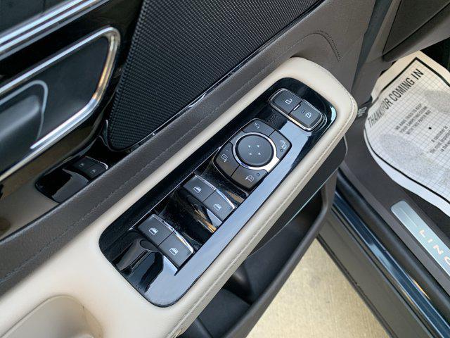 used 2022 Lincoln Aviator car, priced at $35,925