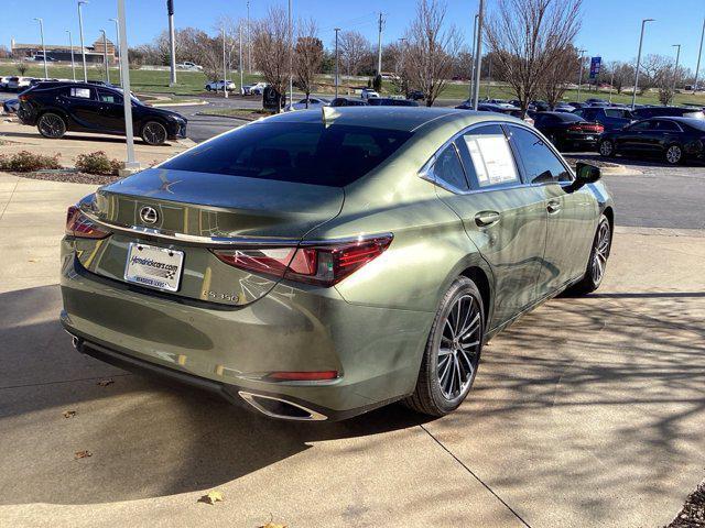 new 2025 Lexus ES 350 car, priced at $47,069