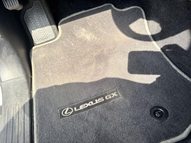 used 2022 Lexus GX 460 car, priced at $54,357