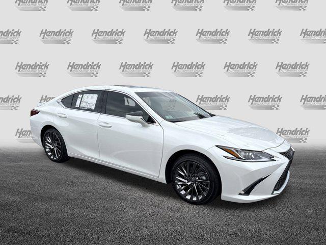 new 2025 Lexus ES 300h car, priced at $50,844