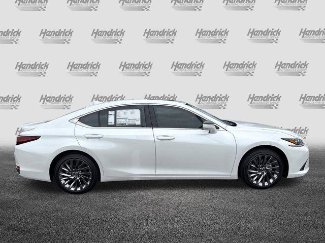 new 2025 Lexus ES 300h car, priced at $50,844