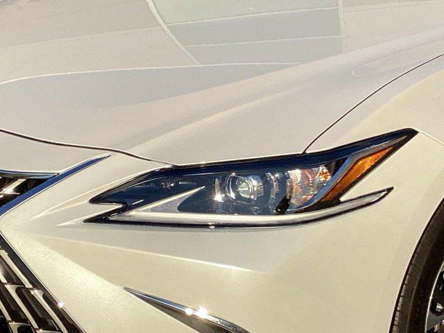 used 2022 Lexus ES 350 car, priced at $39,979