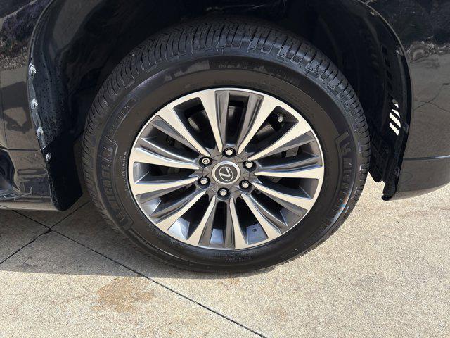 used 2022 Lexus GX 460 car, priced at $50,141
