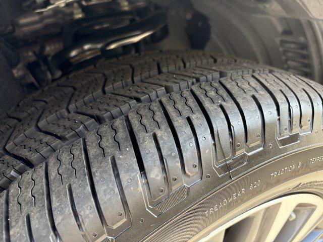 used 2022 Lexus GX 460 car, priced at $50,141