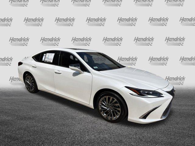 new 2025 Lexus ES 300h car, priced at $54,425