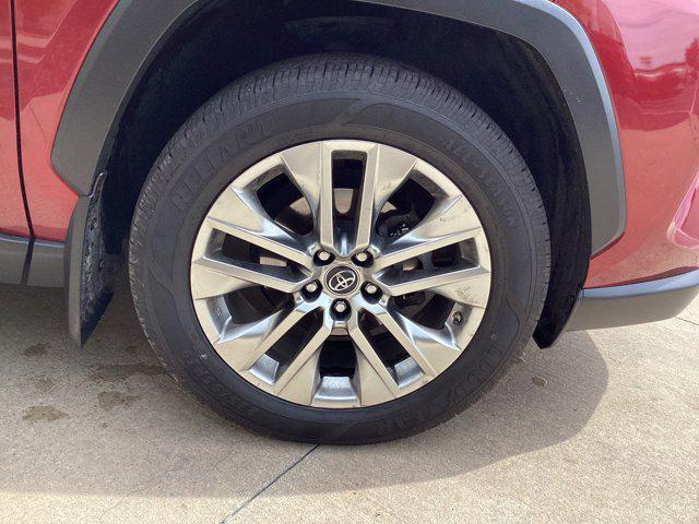 used 2019 Toyota RAV4 car, priced at $25,070