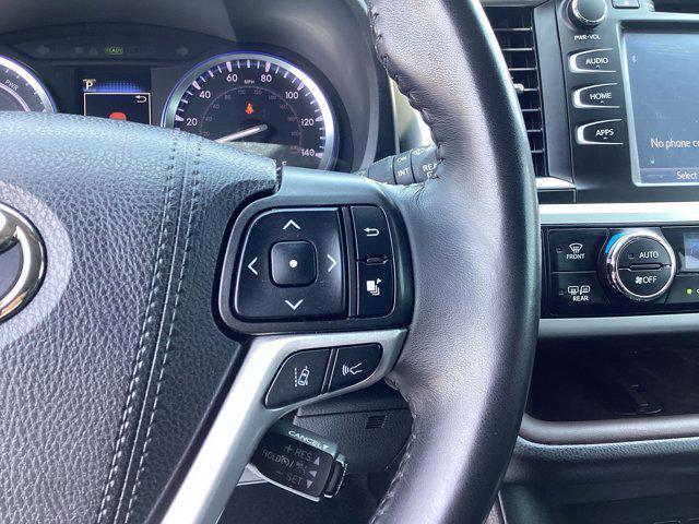used 2019 Toyota Highlander Hybrid car, priced at $29,170