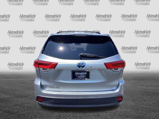 used 2019 Toyota Highlander Hybrid car, priced at $29,170