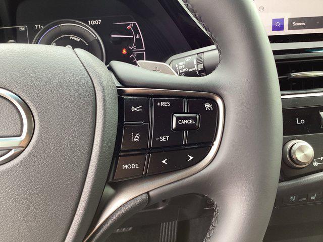 new 2025 Lexus ES 300h car, priced at $47,524