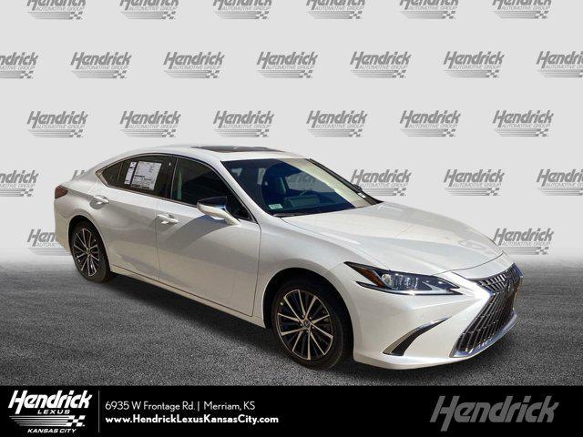 new 2025 Lexus ES 350 car, priced at $47,119