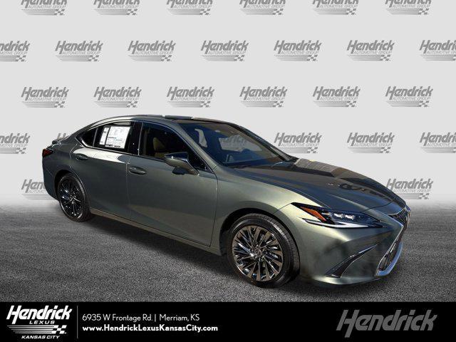 new 2025 Lexus ES 350 car, priced at $53,355