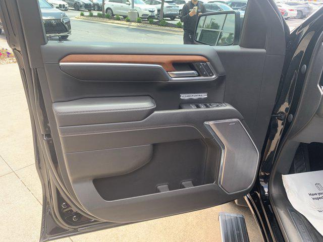used 2023 GMC Sierra 1500 car, priced at $52,806